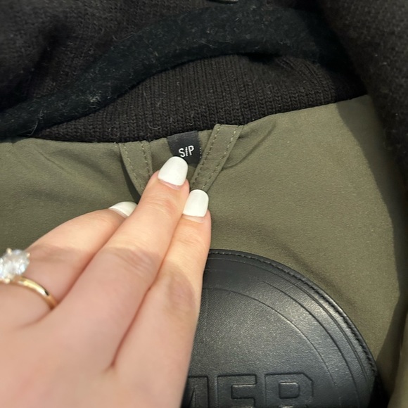 CMFR green winter parka with down filling and leather trim - Picture 13 of 15